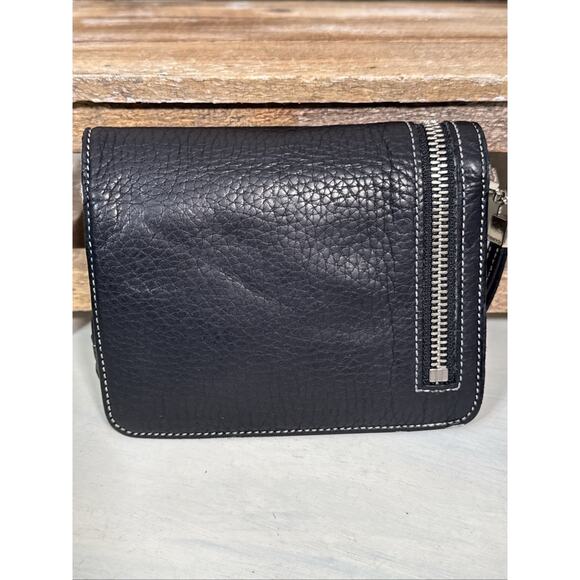 Tiffany & Co Pochette Wristlet Wallet Crossbody With Chain In Black Leather - Picture 4 of 16